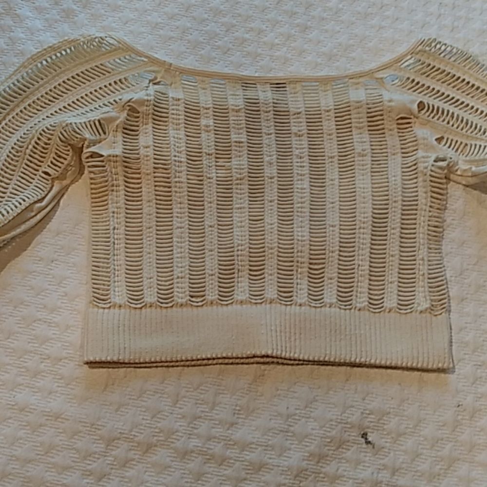 Crop top - Picture 9 of 10